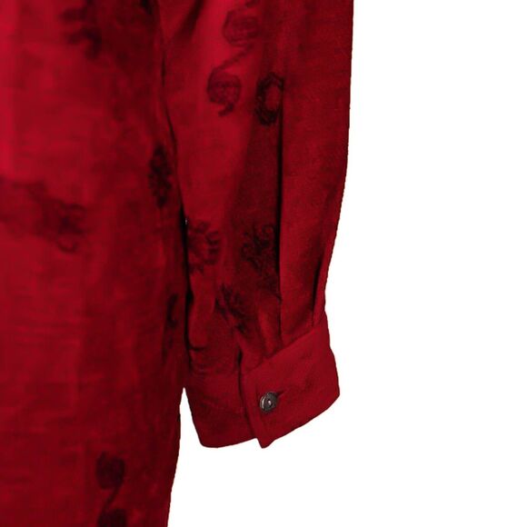 Chico's Women's Shirt Button Up Red Black Velvet Tribal Ethnic Blouse Top 1 M/8 - Picture 10 of 10